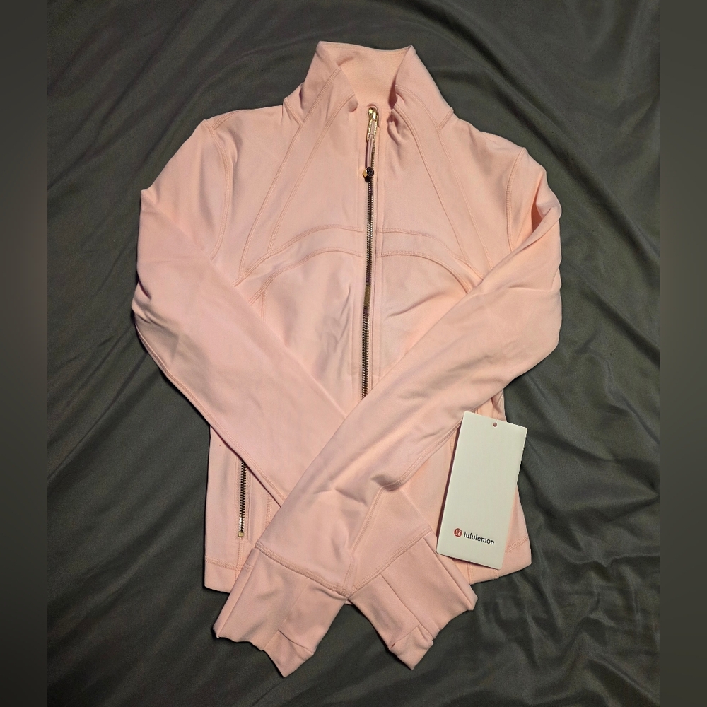 Lululemon Define Cropped Jacket *Nulu Size 2 New